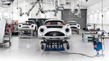 Aston Martin DB4 GT Zagato Continuation (build) – front