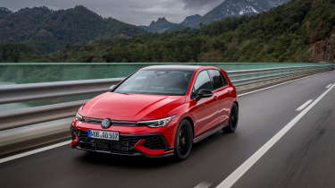 Volkswagen Golf GTI Edition 50 – front