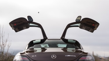 Mercedes-Benz SLS AMG – rear doors up