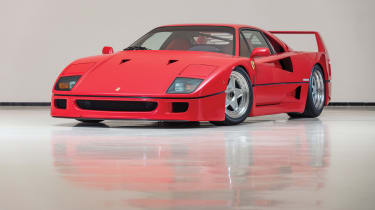 Ferrari F40 – front quarter