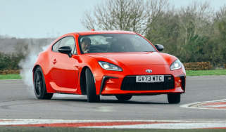 Toyota GR86 front track