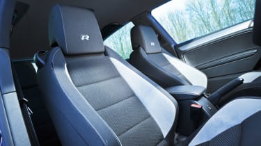 Volkswagen Golf R Mk6 - seats