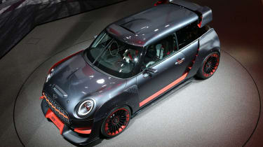 Mini John Cooper Works Gp Concept Revealed Pictures Evo
