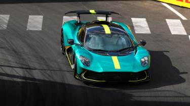Aston Martin Valhalla