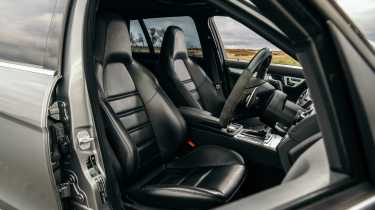 S204 Mercedes-Benz C63 AMG