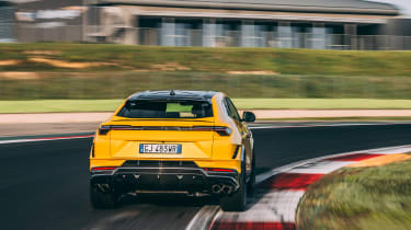 Lamborghini Urus Performante – tail