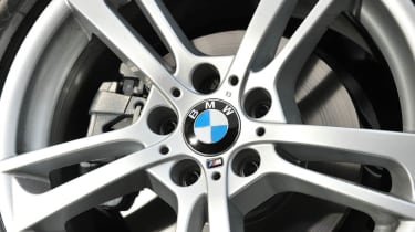 BMW X3 xDrive35d alloy wheel
