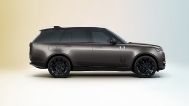 Range Rover MY22 – SWB grey side