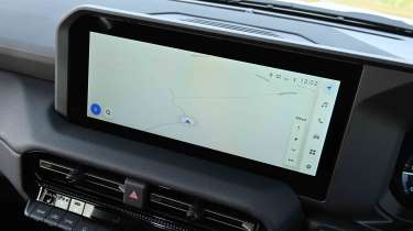 Toyota Land Cruiser – sat nav