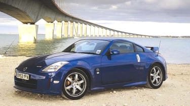 nissan 350 z blue