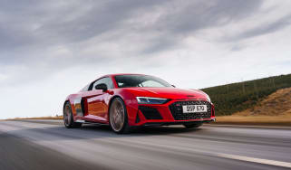 Audi R8 V10 Performance RWD – front tracking