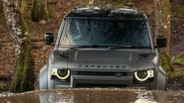 Land Rover Defender Octa front wading