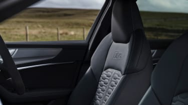 Audi RS6 Performance – seats
