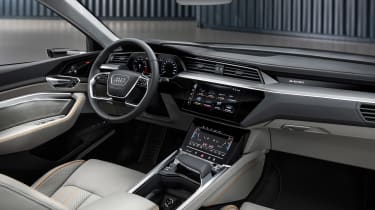 Audi e-Tron - dash