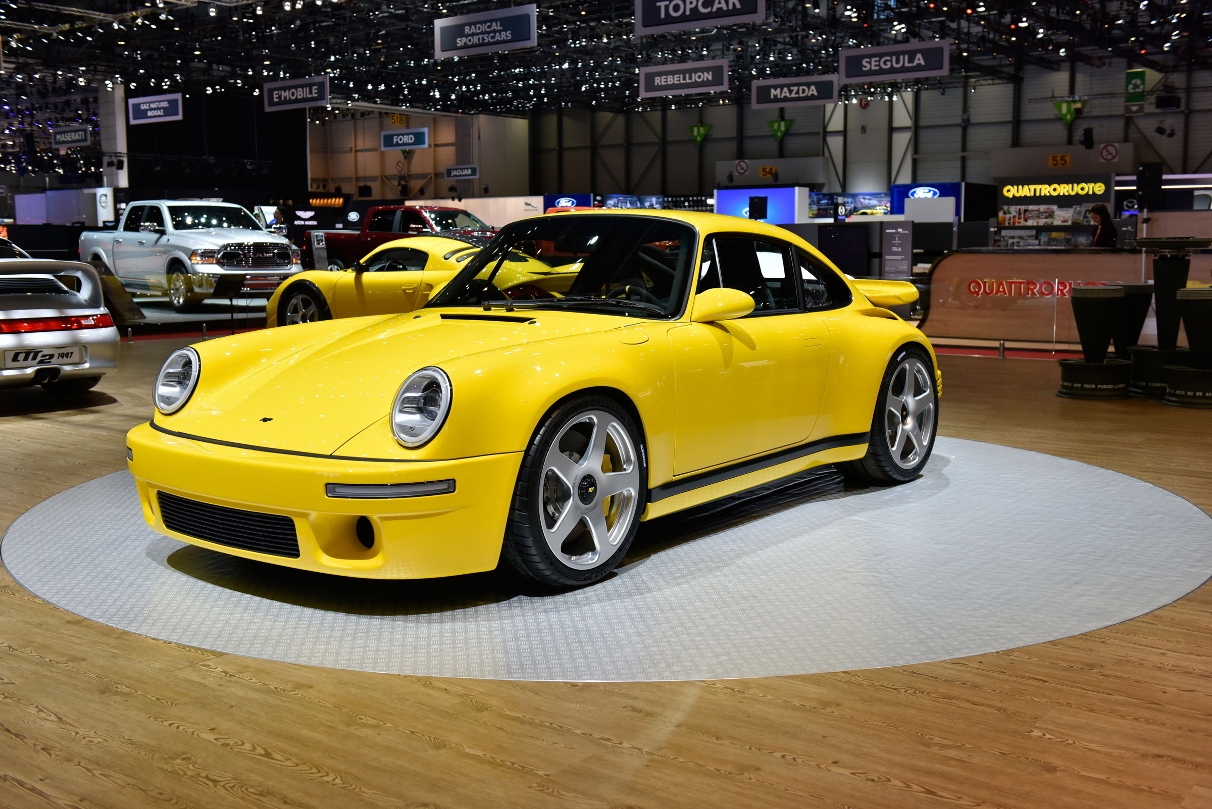 Porsche Ctr Yellowbird