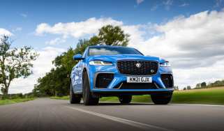 Best SUV 2023 – Jag front