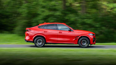 BMW X6 M – side