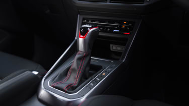 Volkswagen Polo GTI 2022 – gearstick