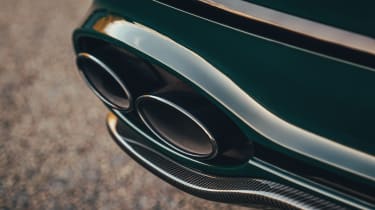 Bentley Flying Spur V8 exhaust