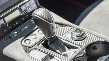 Maserati GranTurismo - gear selector