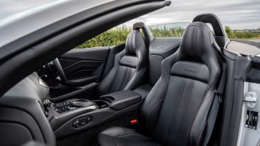 Aston Martin Vantage – Roadster seats