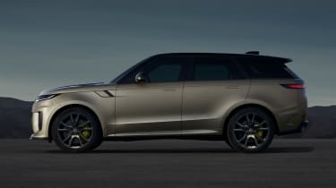 Range Rover Sport SV – profile