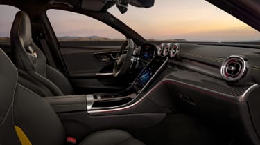 Mercedes-AMG C63 S E Performance – interior