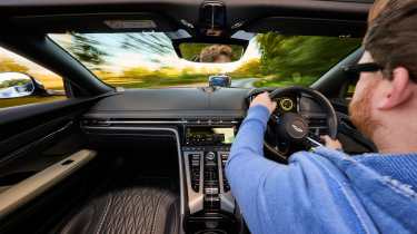 Aston Martin DB12 Volante v Maserati GranCabrio