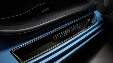 Noble M500 – sill