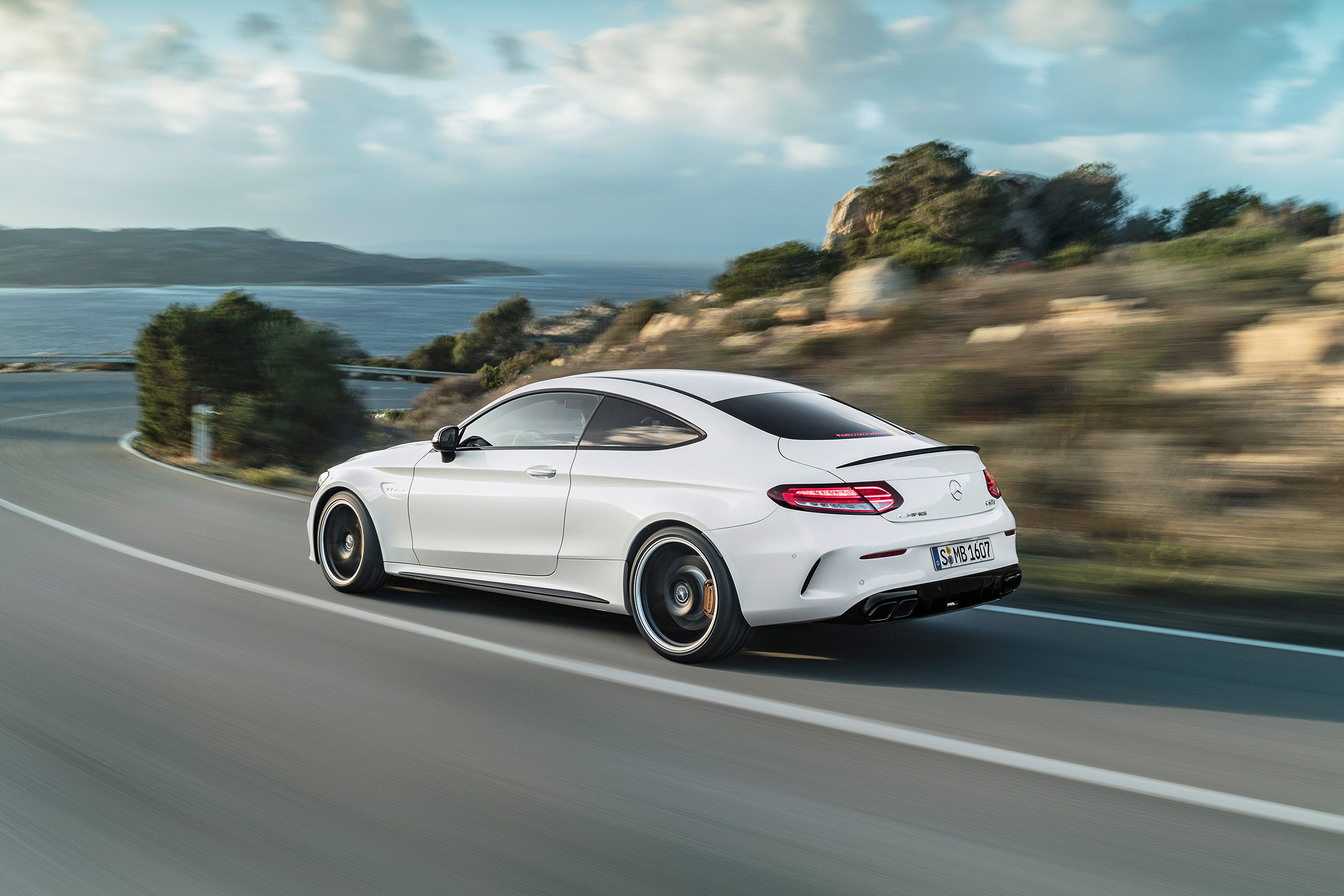 Mercedes Amg C63 Facelift 18 Pictures Evo