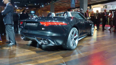 Jaguar F-type black Paris motor show