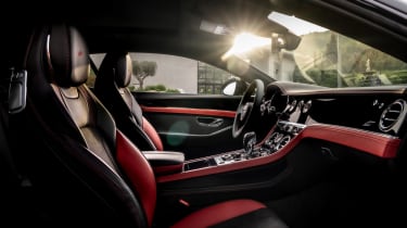 Bentley Continental GT V8 S – cabin