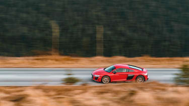 Audi R8 V10 Performance RWD – pan