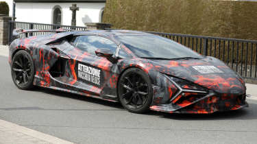 Lamborghini Revuelto SV spies