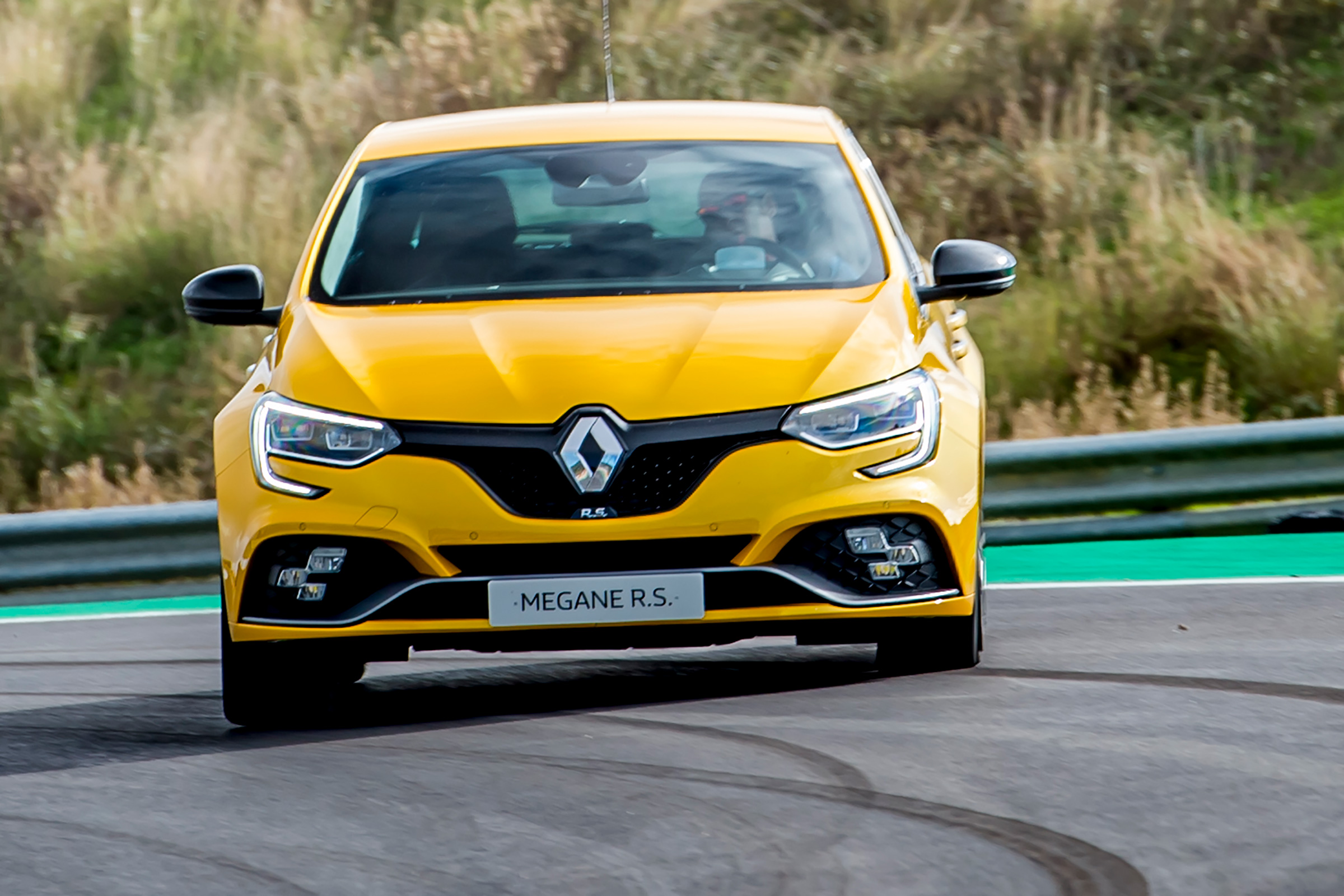 Renault Megane RS Trophy (2019-2020) review – is this Renault Sport's  redemption?