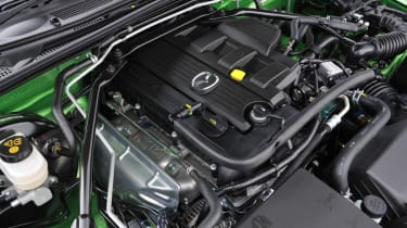Mazda MX-5 Sport Black engine