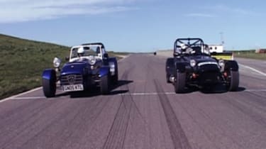 Caterham CSR and Westfield 2000S on the starting grid