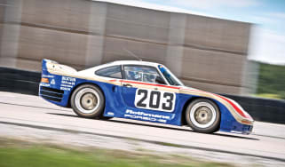Porsche 961 side profile