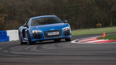 Audi R8 drift
