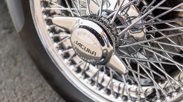 Jaguar e-type Zero drive - wheel