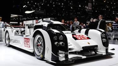 Porsche 919 Le Mans racer unveiled: Geneva 2014