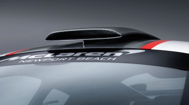 McLaren MSO X – roof scoop