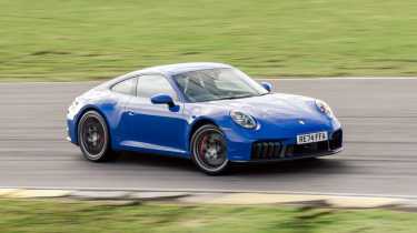 Porsche 911 Carrera 4 GTS front
