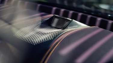 Aston Martin DBX GT