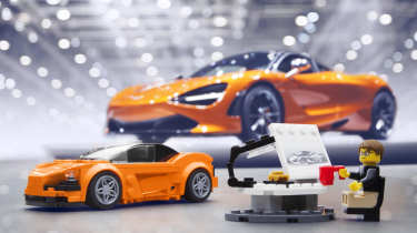 Lego McLaren 720S kit