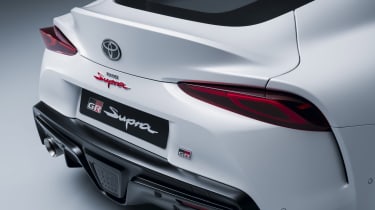 Toyota GR Supra manual – tail