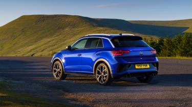 Volkswagen T-Roc R – rear