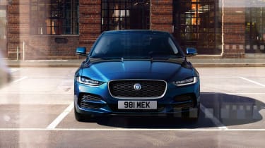 Jaguar XE facelift - face