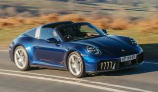 Porsche 911 Targa 4 GTS – front