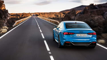 Audi RS5 – rear tracking